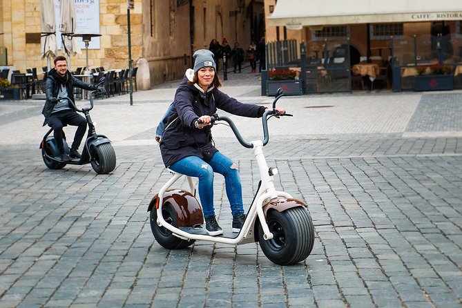 Grand city tour on Scrooser in Prague - Lennonova zeď and the final ride through Lesser Town and New Town