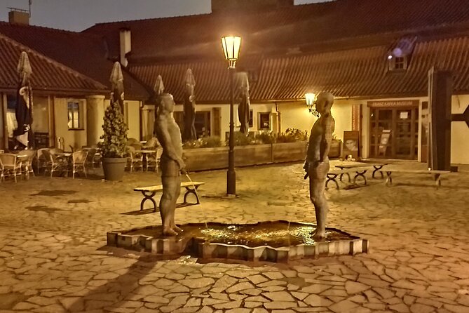 Guided Old Town & Jewish quarter Walking Tour Prague (Tip-based) - The Jewish quarter route: synagogues from outside plus Kafka nearby
