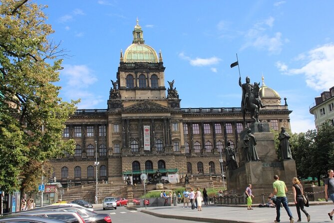 Guided Old Town & Jewish quarter Walking Tour Prague (Tip-based) - Kampa Park to Little Venice vibes, then into Charles Bridge viewpoints