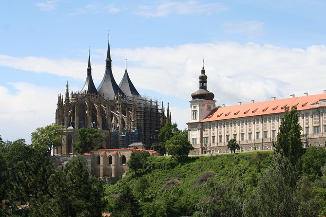 Half Day Trip to Kutna Hora and Bone Church from Prague - Who should book this Kutná Hora and Bone Church half-day trip