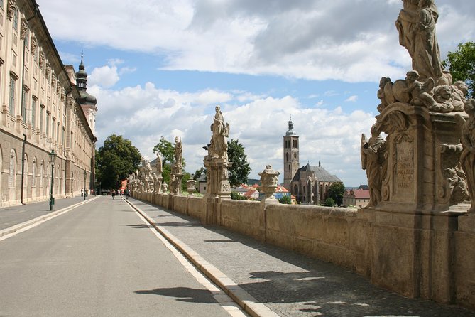 Half-Day Trip to Kutna Hora+Bone Church and Free Time from Prague - Price and value: what you are really paying for