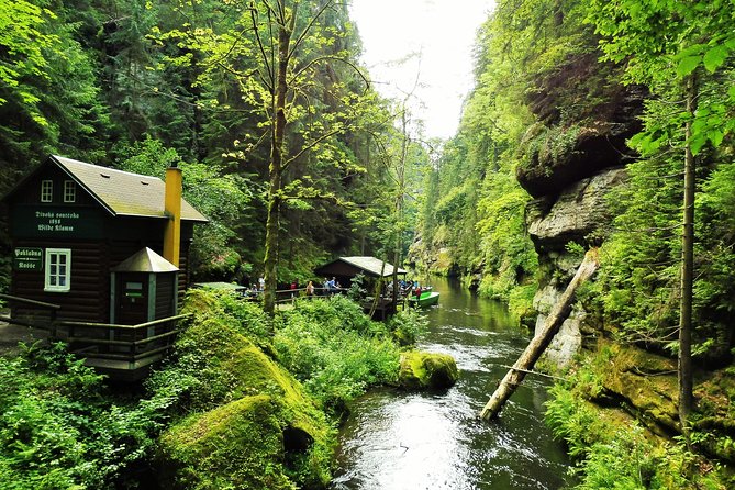Hiking in Bohemian Switzerland - a day trip from Prague - A long day from Prague Main Station that still feels organized