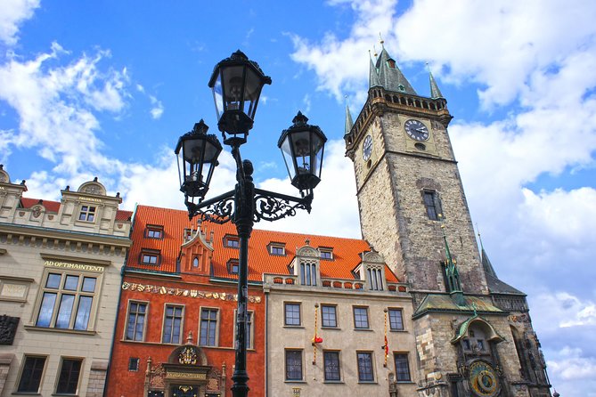 Historical Prague - Walking Tour with pick up - Key Things You’ll Notice on This Tour