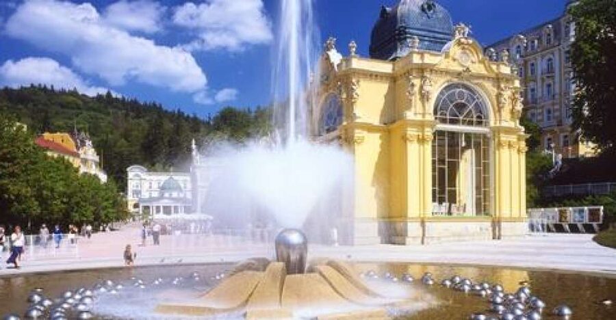 Karlovy Vary & Marianske Lazne Tour from Prague with Lunch - The 12 springs walk, including Vridlo’s famous pull