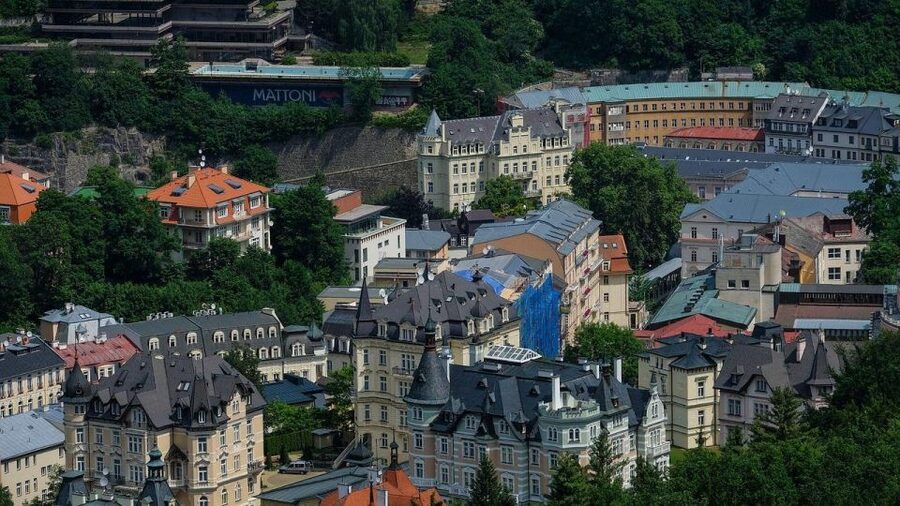 Karlovy Vary: Private Walking Tour - Charles IV to porcelain cups, Karlovy Vary’s core idea