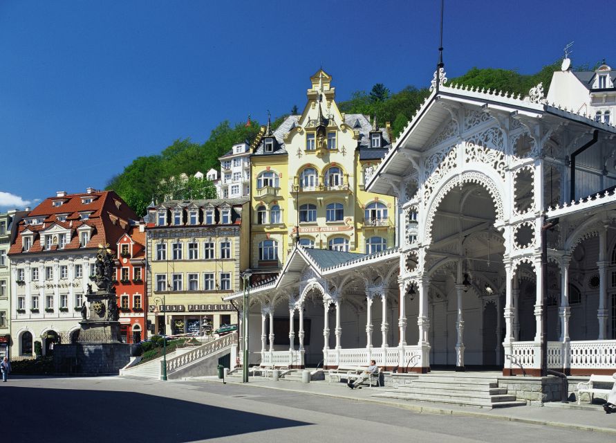 Karlovy Vary - the world famous spa - Getting there from Prague: the real meaning of that 1.5-hour ride