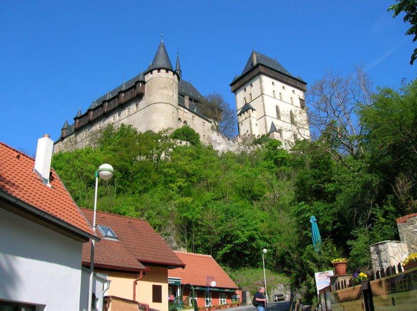 Karlstejn Castle & Crystal Manufactory - Private Tour - Crystal Manufactory: seeing 24% leaded cut crystal made