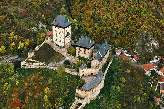 Karlstejn Castle Nature and Local Village,Shopping - with PERSONAL PRAGUE GUIDE - The 45 minute drive to Karlštejn: countryside time, not a long haul
