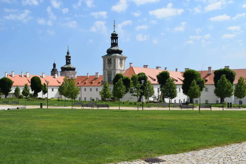 Kutná Hora from Prague – The Bone Church & St. Barbara’s - Practical tips so your visit stays smooth