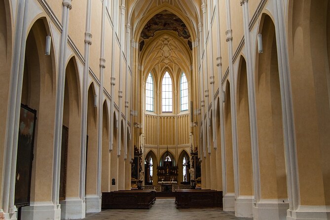 Kutna Hora Private Day Trip from Prague by Train - Price and value: what $163.93 covers, and what it does not