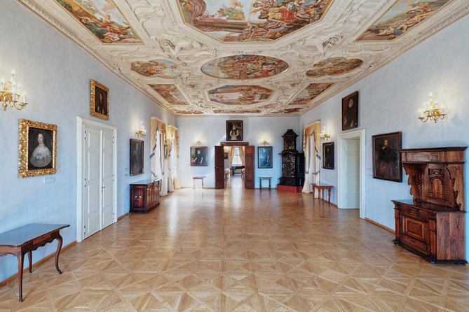 Lobkowicz Palace Museum Entrance Ticket in Prague - Time Budget: How to Fit an Enjoyable 2-Hour Visit