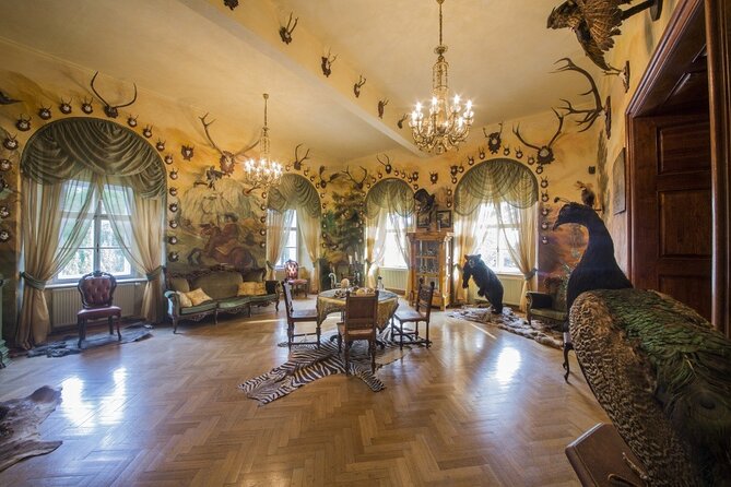 Medieval Dinner Show Castle and Brewery Tour with Hotel pick up - The Brewery Tour and Tasting: Czech Beer Since 1307