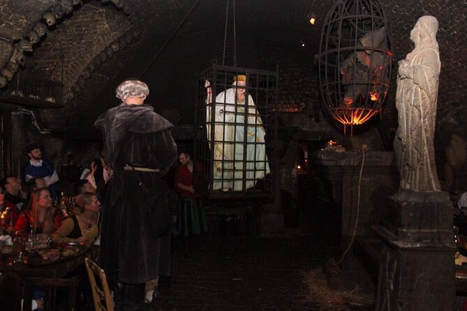 Medieval Dinner Show Castle and Brewery Tour with Hotel pick up - Dětenice Castle: A Guided Look at Royal Rooms and Legends