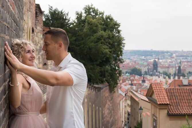 Photo Shoot for couple in Prague - When this couples photo shoot is the right fit