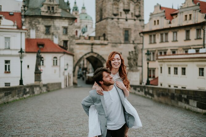 Photographer in Prague - Couple, engagement & portrait photoshoot - Weather, walking pace, and practical things you should know