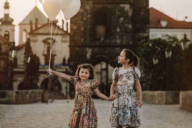 Photographer in Prague, private photoshoot - Outfits and styling tips, so your photos look intentional
