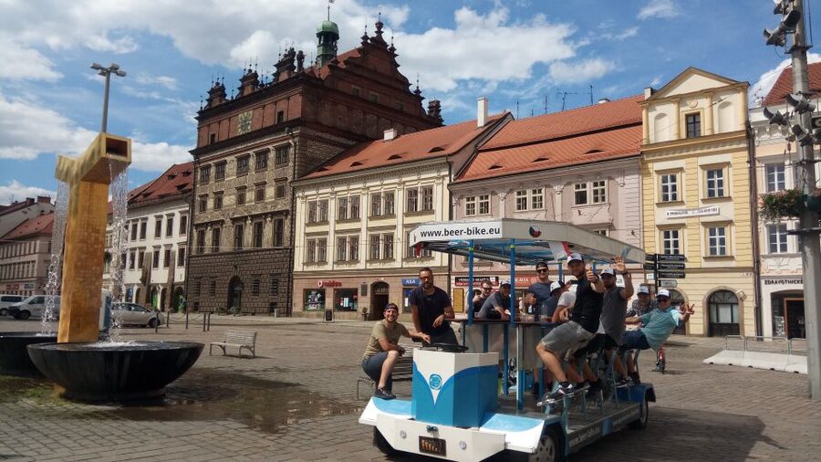 Pilsen: 1.5-Hour Beer Bike with Unlimited Beer - Itinerary flow, in plain English (and what each segment feels like)
