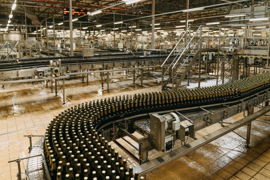 Pilsen: Pilsner Urquell Brewery Tour with Beer Tasting - Price and time: is $21 good value in Plzeň?