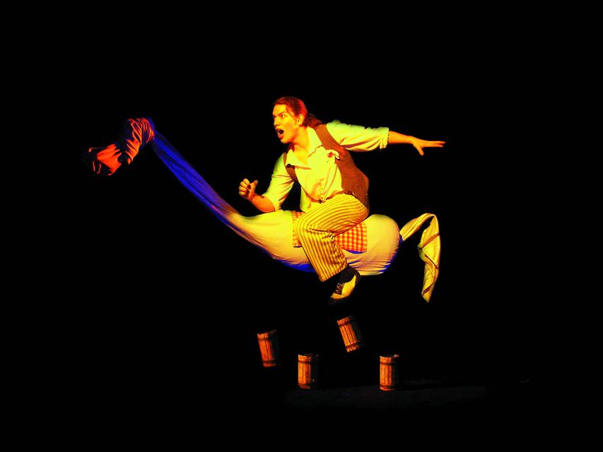 Prague: 1.5-Hour Black Light Theater Srnec Performance - A small interlude and what it means for your attention span
