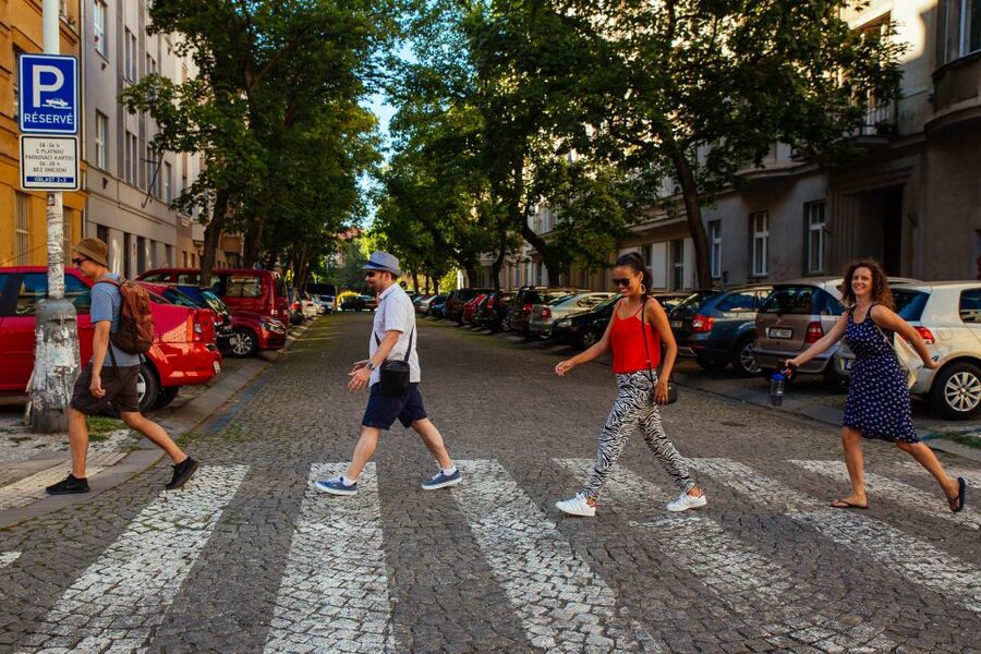 Prague: 1.5-Hour Private Kick-Start Tour with a Local - Should you book this Prague private kick-start?