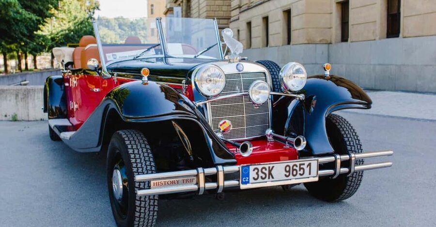 Prague: 120min Private Tour in Vintage Car, up to 6people! - A classic Mercedes ride that fits Prague’s tight streets