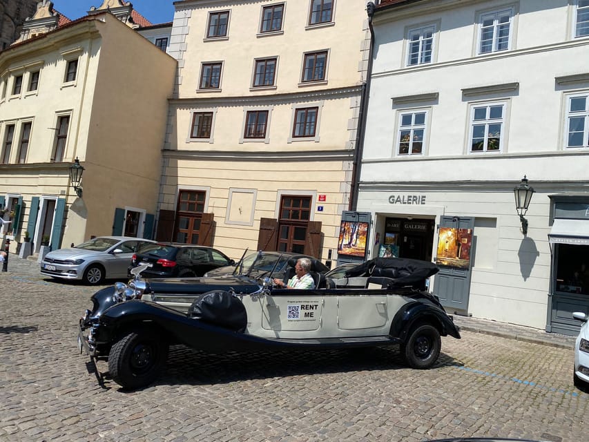 Prague: 120min Private Tour in Vintage Car, up to 6people! - Your 2-hour drive-by itinerary, from Mozart to the Dancing House