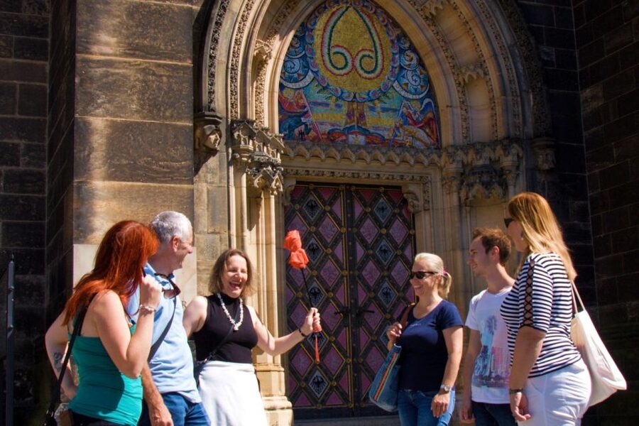 Prague: 2.5-Hour Vyšehrad Castle with Gorlice & Tickets - Vyšehrad Cemetery: cultural legends in a calm setting