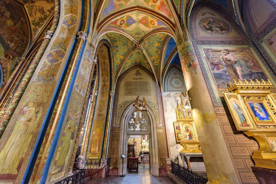Prague: 2.5-Hour Vyšehrad Castle with Gorlice & Tickets - Who should book this Vyšehrad tour, and who might prefer something else