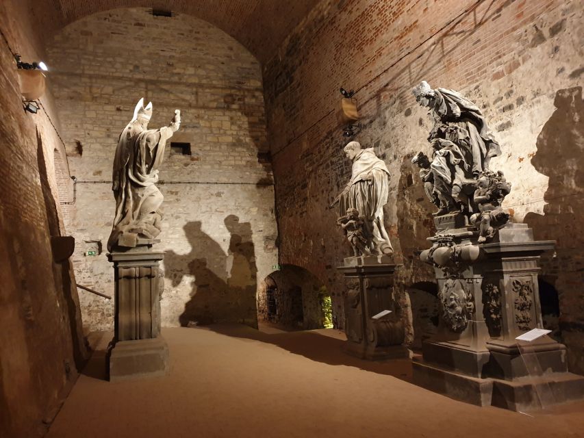 Prague: 2.5-Hour Vyšehrad Castle with Gorlice & Tickets - Should you book this Vyšehrad castle experience?