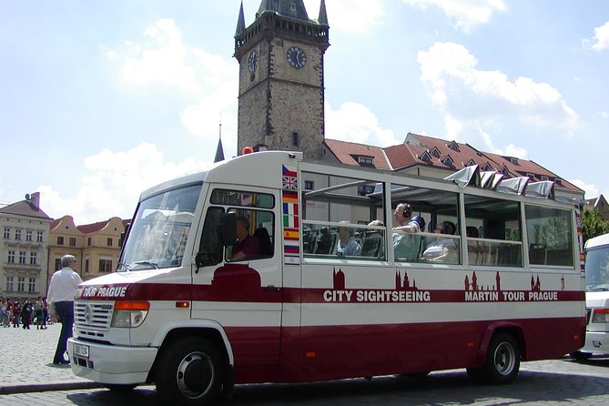 Prague 2-hour Panoramic Bus Tour - Prague Castle walking break: enough time for views, not enough for everything