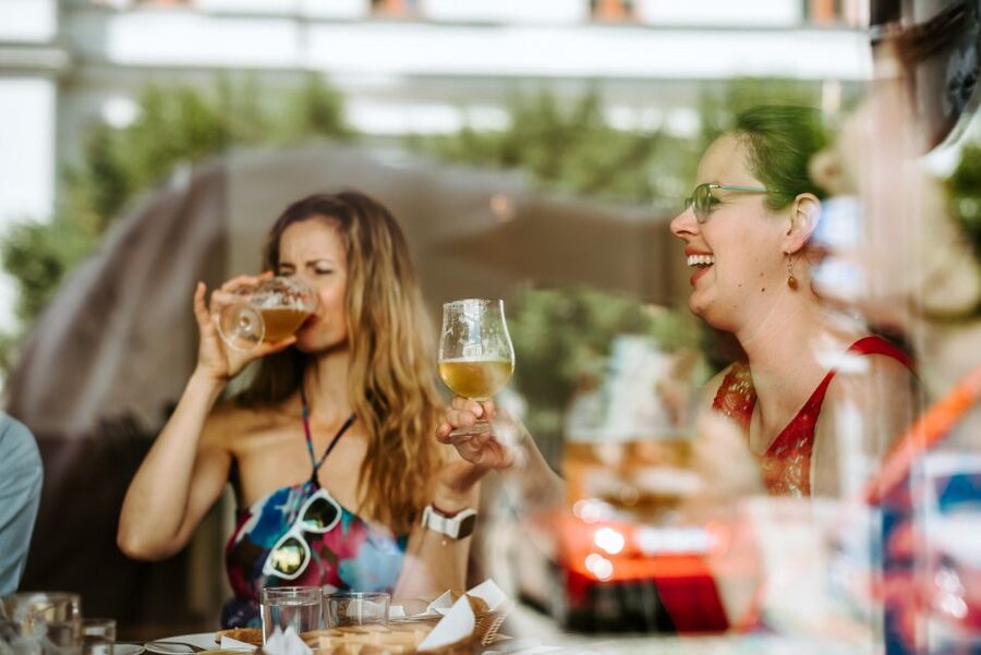 Prague: 3.5 h Private Czech Beers & Tapas Tour - New Town Tasting: Where Your Guide Sets Your Beer Baseline