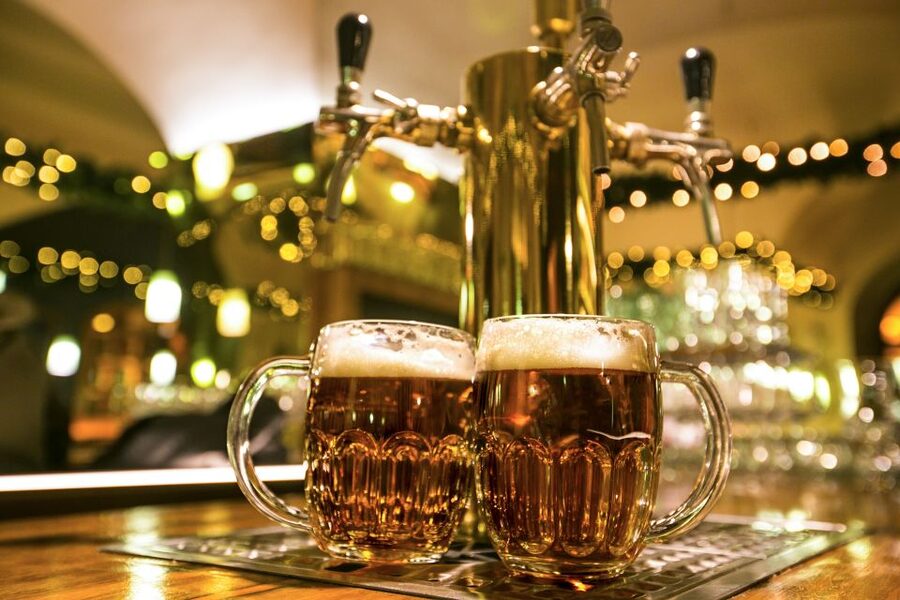 Prague: 3-Hour Beer Tour and Traditional Czech Dinner - Meeting by Charles Bridge, Then Walking Into the Old Town Mood