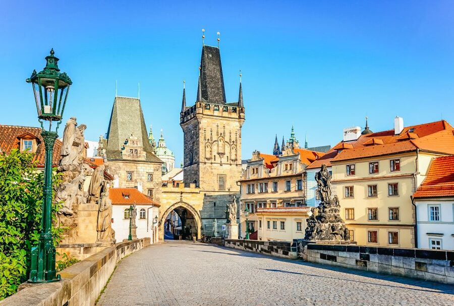 Prague: 3-Hour Beer Tour and Traditional Czech Dinner - The Dinner Choice That Actually Lets You Eat Like a Local