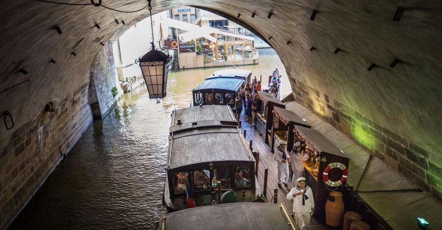 Prague: 3–Hour Castle Grounds Walking Tour and River Cruise - Charles Bridge, then the river: why this order works
