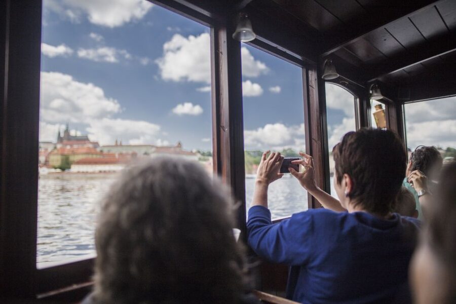 Prague: 3–Hour Castle Grounds Walking Tour and River Cruise - Vltava cruise and the Devil’s Stream route, with refreshments