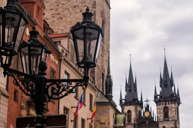 Prague 3-Hour Tour with Astronomical Clock Admission - New Town Stop: Getting the Contrast Behind the Buildings