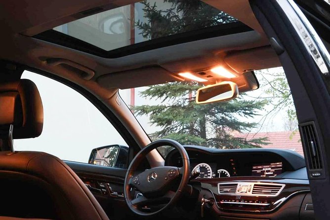 Prague airport luxury transfer by a Mercedes Benz S class - Door-to-Door to Hotels, Homes, and Prague POIs