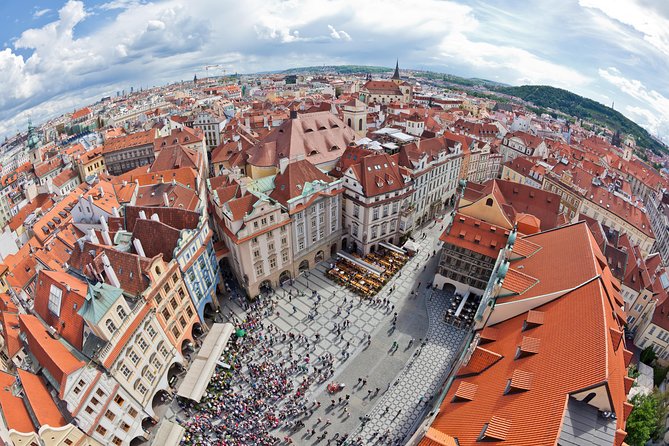 Prague Airport Shared Arrival Transfer - Luggage Rules, Group Size, and Comfort Levels