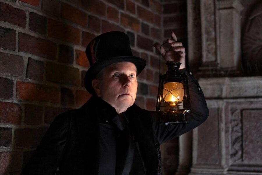 Prague: Alchemy & Mysteries Bridge and Castle Evening Tour - A night tour built for story lovers, not checklists