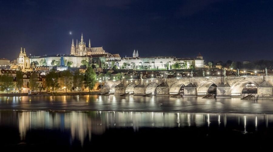 Prague: Alchemy & Mysteries Bridge and Castle Evening Tour - Price and value: is $23 a smart evening move?