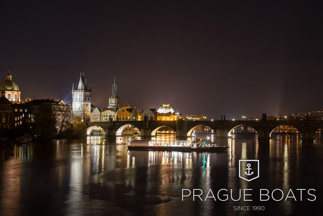 Prague Boats 3-hours Crystal Dinner Cruise - The buffet dinner: what you actually get in the 3 hours