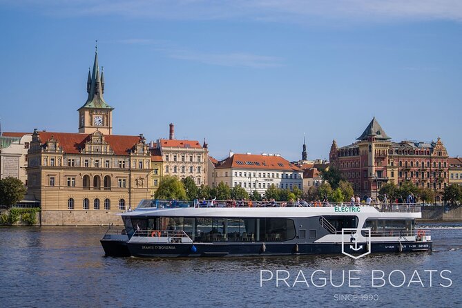 PRAGUE BOATS: 50-Minute Sightseeing Cruise - The core route: Charles Bridge, Prague Castle, and classic river viewpoints