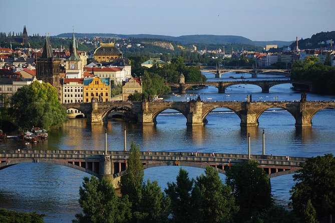 Prague: Bus Tour, Walking Tour, River Cruise and Lunch - Pickup and Start Time: The One Detail That Trips People Up