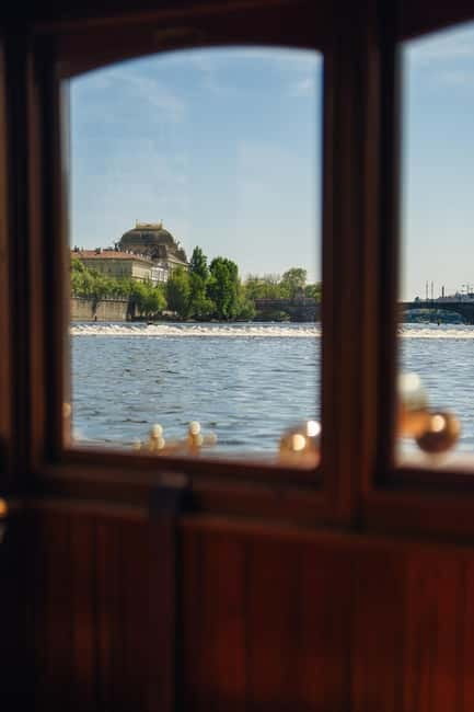 Prague: Canal Cruise Around Charles Bridge - Photography Tips for This Route (Without Needing a Fancy Shot Plan)
