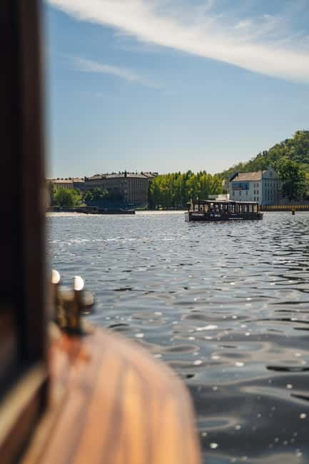 Prague: Canal Cruise Around Charles Bridge - Who This Prague Canal Cruise Suits Best (And Who Should Skip It)