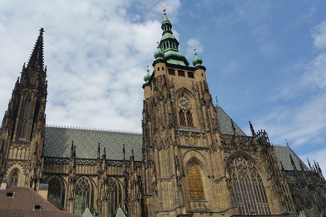 Prague Castle and Lobkowicz Palace entrance tickets - Should you book this Prague Castle and Lobkowicz Palace entrance ticket?