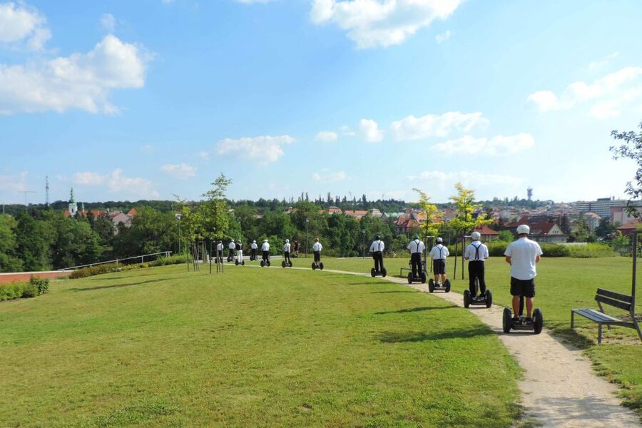 Prague: Castle District Segway Tour - Guides and pace: what you should look for before you book