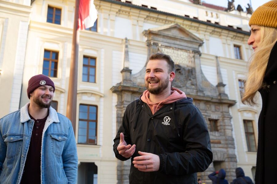 Prague: Castle Grounds & Highlights Walking Tour small-group - Group Size, Pacing, and Why the Guides Make a Difference