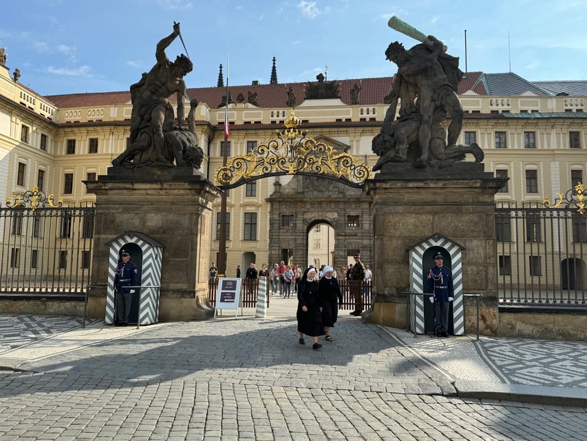 Prague Castle Interiors & Changing of the Guard-Small group - Hradčany Square and the Changing of the Guard