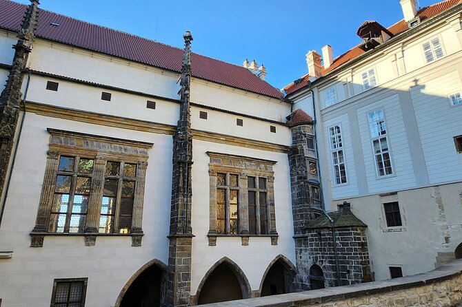 Prague Castle Private Walking Tour - Golden Lane and Daliborka: Small Houses, Narrow Stories, Darker Lore